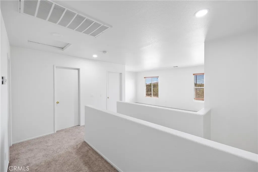 9331 Sapphire Avenue, Hesperia, California 92344 home-pic-23